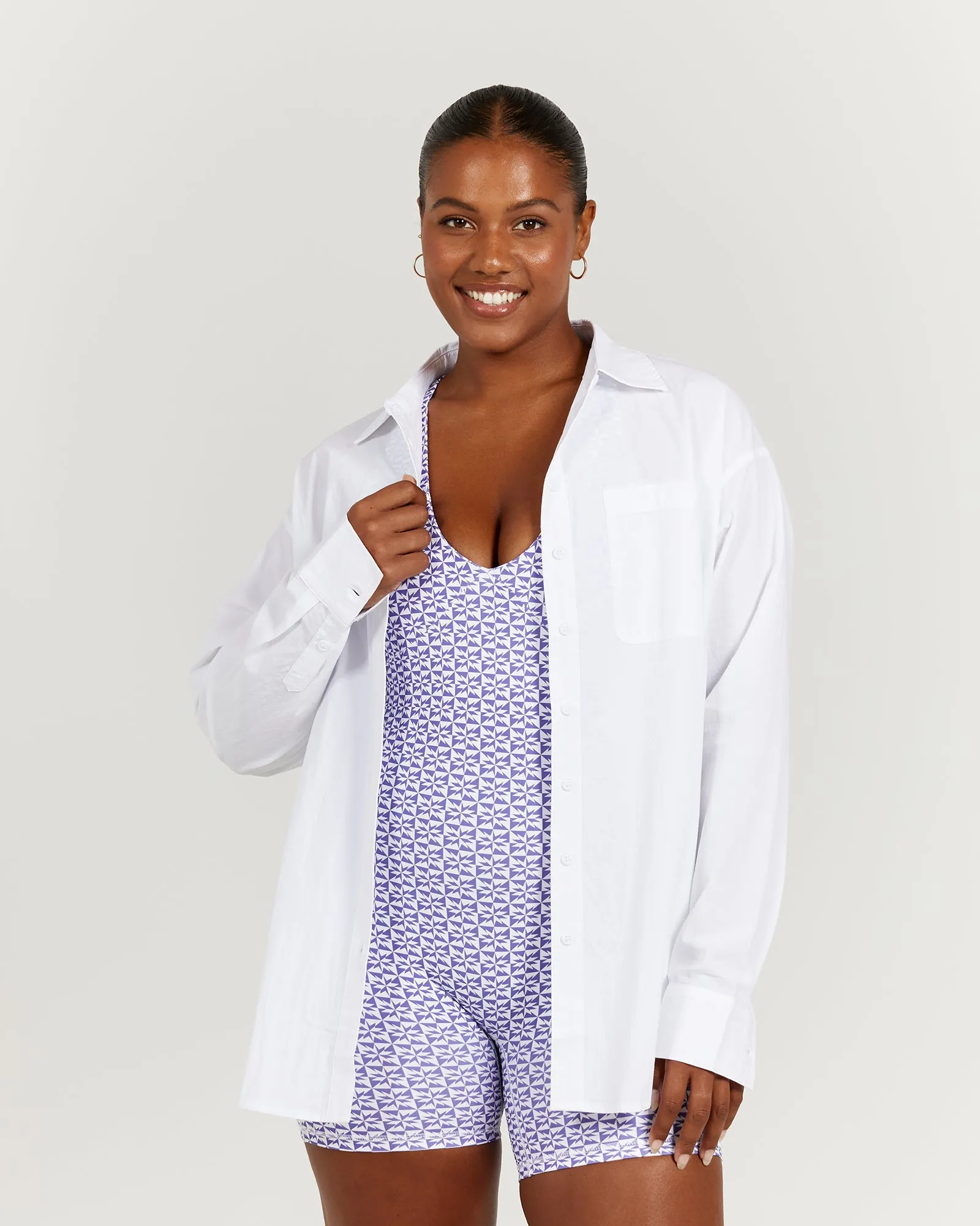 OVERSIZED BUTTON UP SHIRT - WHITE